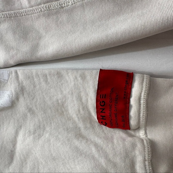 CHNGE Cream Hoodie with Red Tag - Picture 4 of 5